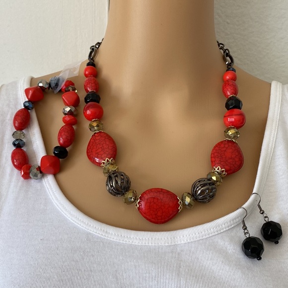 Handmade-Only Fantasy. Set of 3 necklaces. - Picture 4 of 4